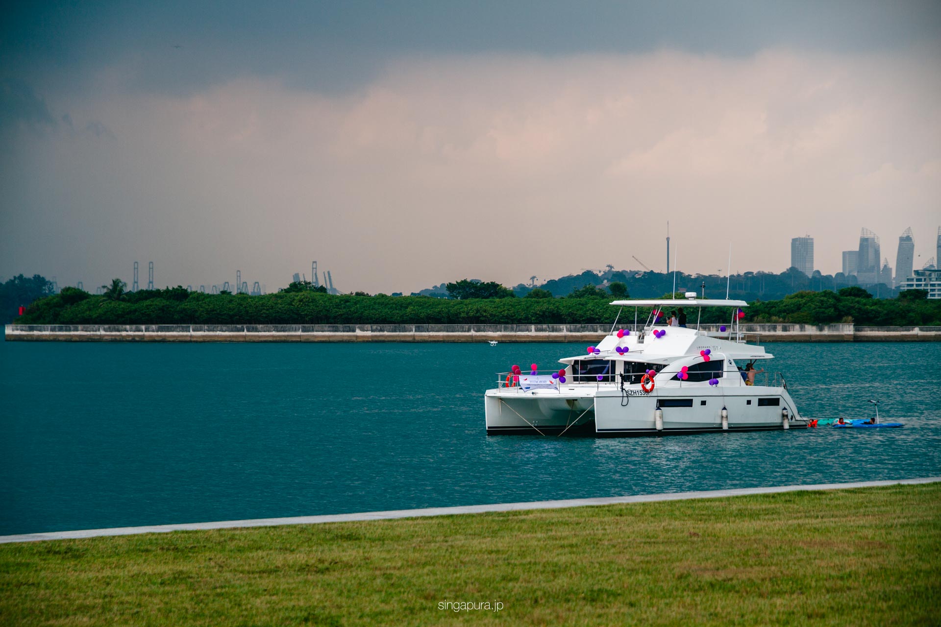 ラザロー島 Lazarus Island 画像1
