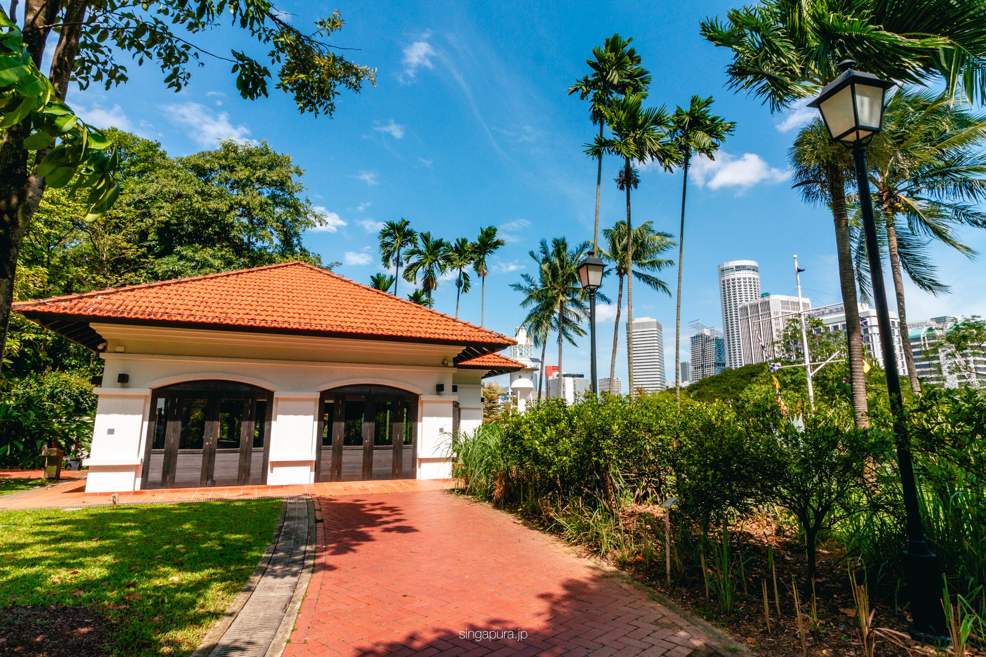 ラッフルズ・ハウス Raffles House 画像1