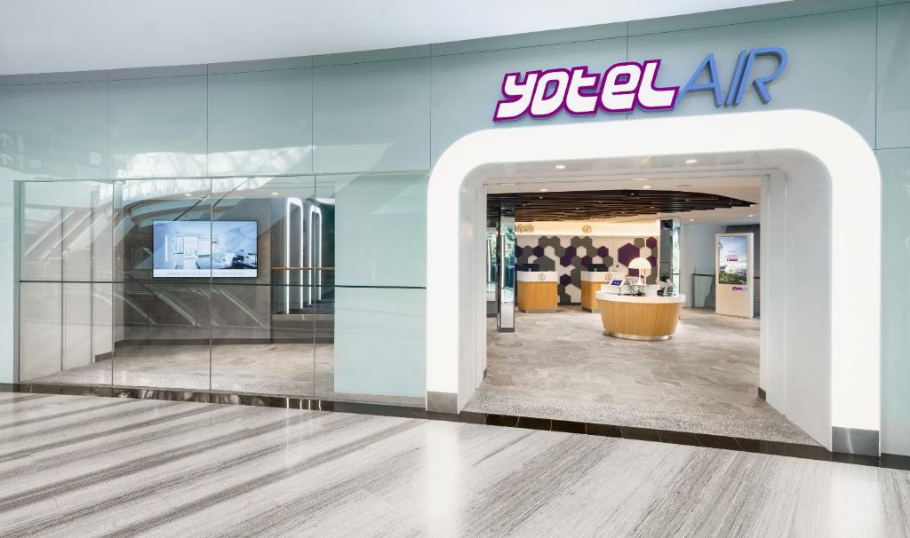 ヨーテルエア シンガポール チャンギエアポート アット ジュエル YOTELAIR Singapore Changi Airport Landside 画像1